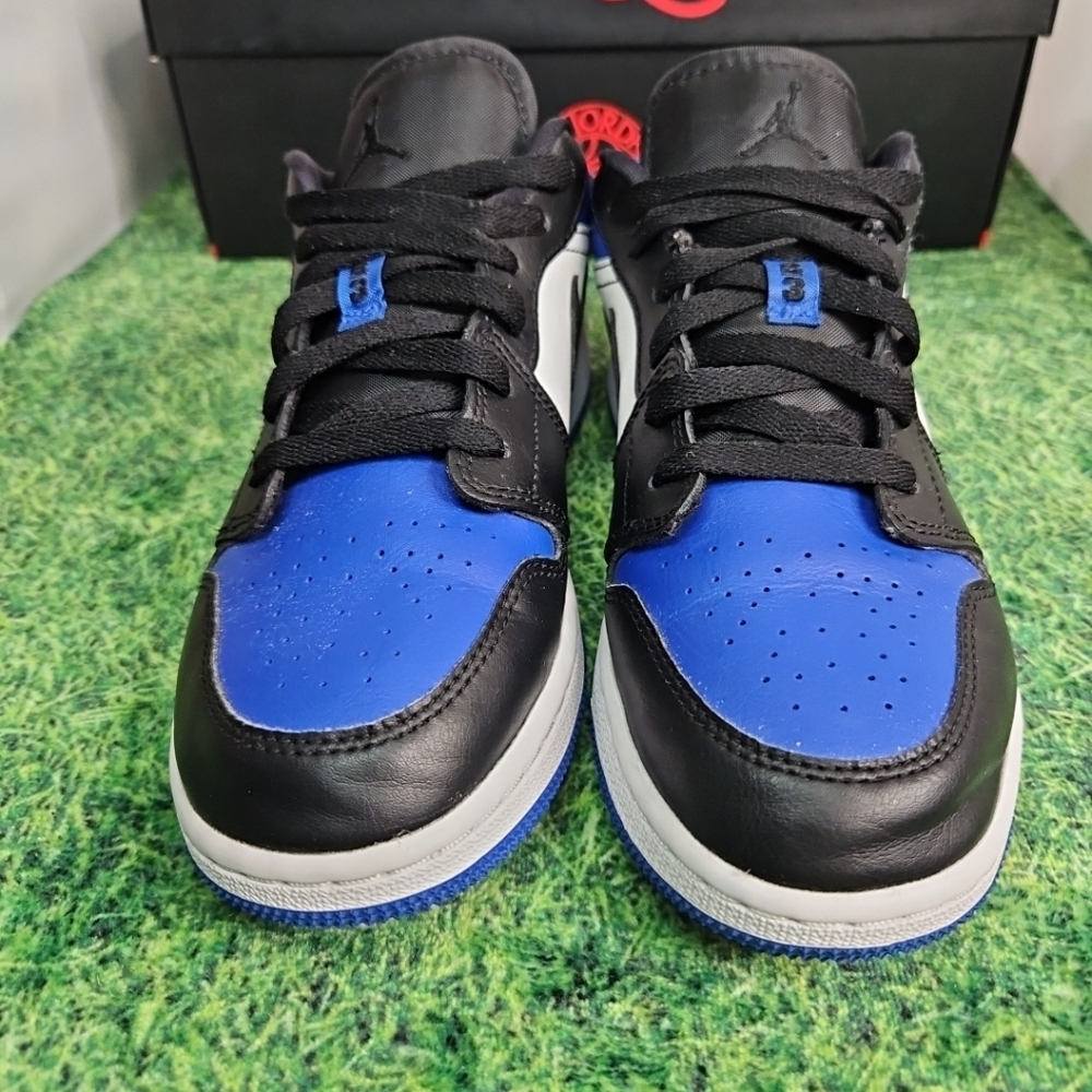 Nike Air Jordan 1 Low GS OG Royal Toe  553560-140 Size 5.5 (7 Wmn) CLEAN!!! Mens - Picture 15 of 16